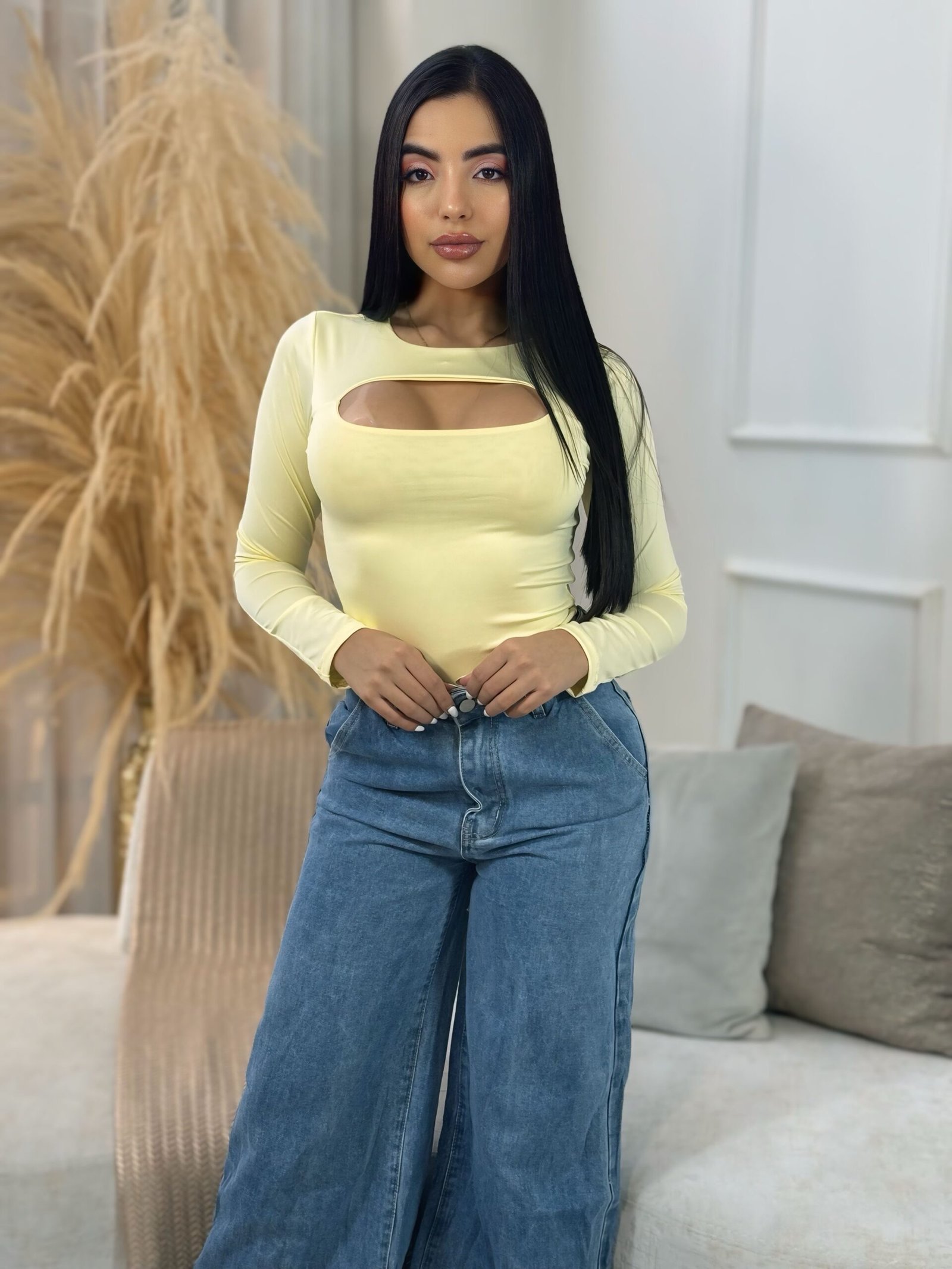 BODY ESCOTE EN PECHO