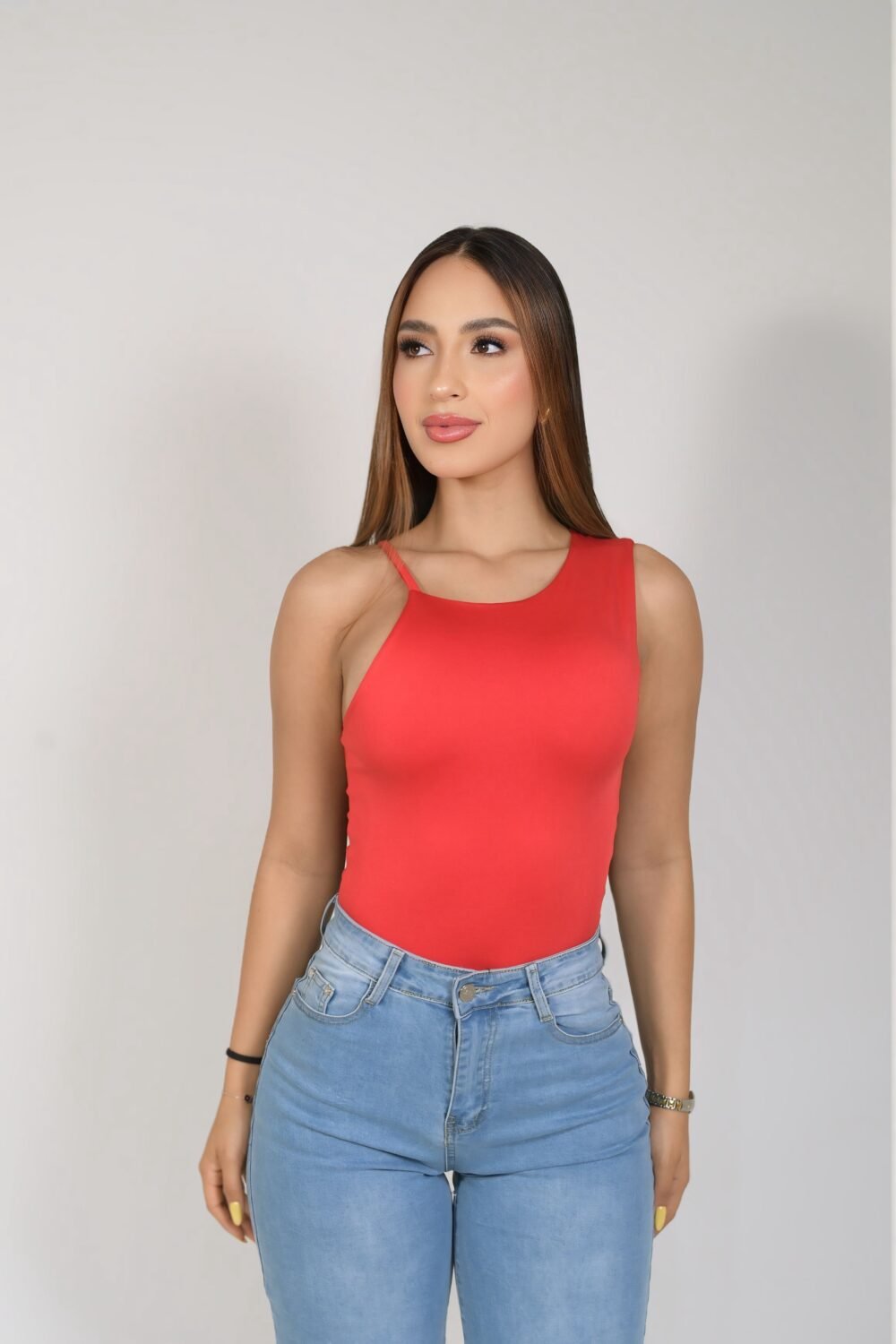 BODY CON TIRA